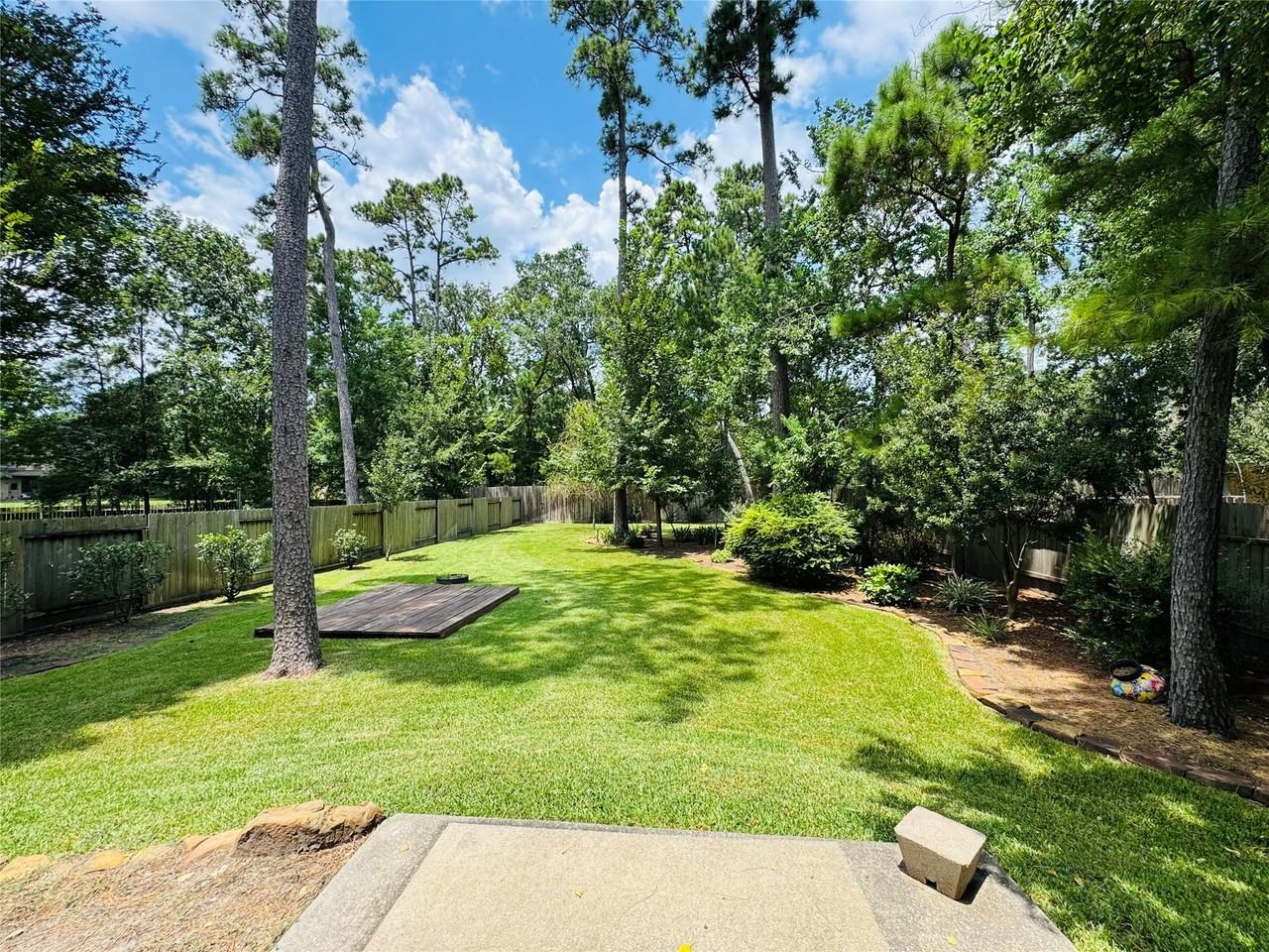 135 N Wynnoak Cir #135 - Photo 3 of 23