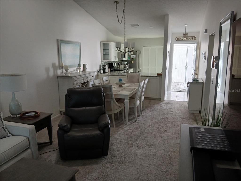 913 Waterside Ln #913-913 - Photo 5 of 7