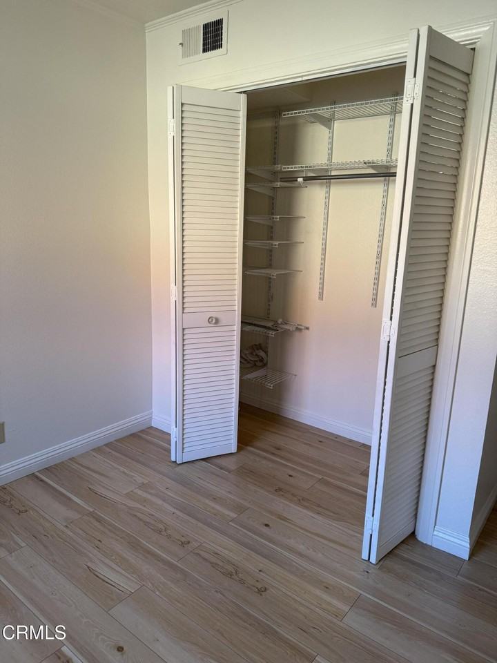 108 N Chapel Ave #108-5 - Photo 6 of 30