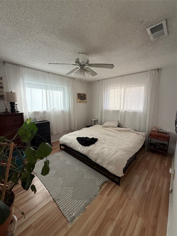 8311 Hathaway Dr #8311A - Photo 5 of 6