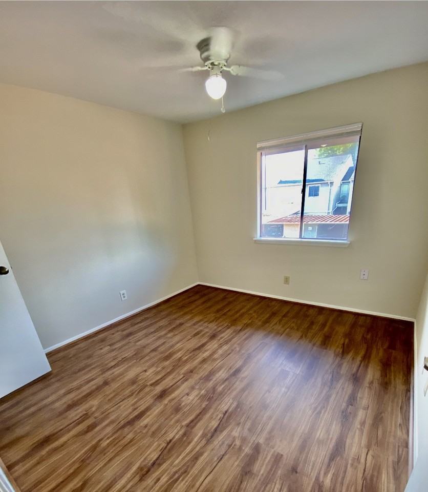 8323 Wednesbury Ln #8323 - Photo 5 of 29