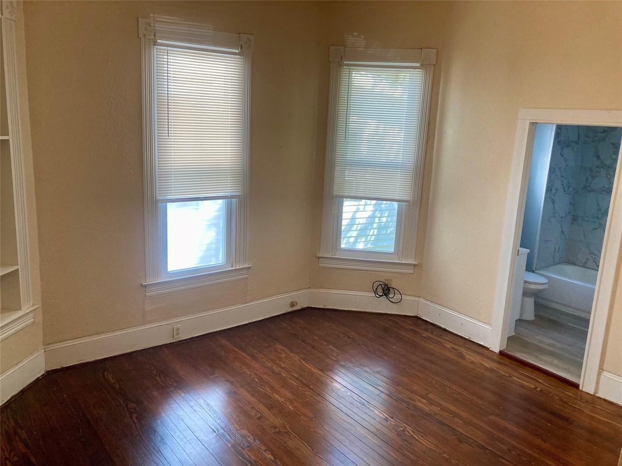 3523 Avenue L #3523FRONT - Photo 2 of 17