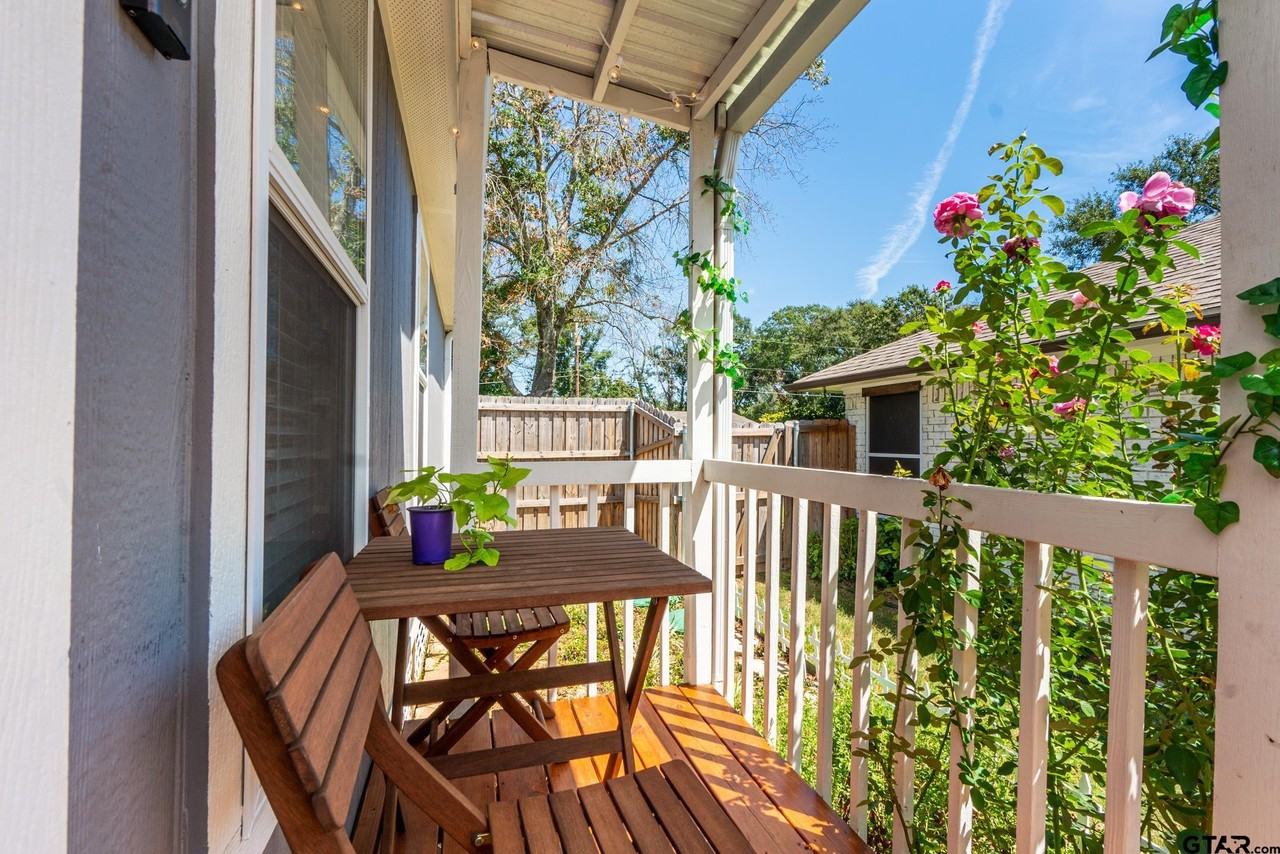 10801 Harvestwood Dr #10801A - Photo 3 of 33