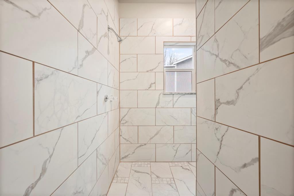 2877 Conveyor Dr #2877B