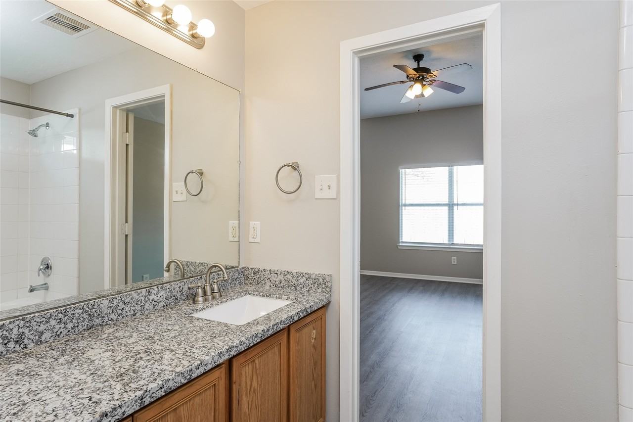 19802 Plantation Grove Trl #19802 - Photo 6 of 12