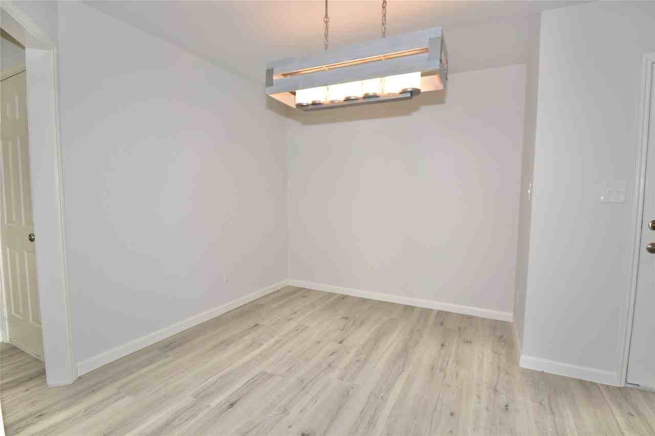 2020 Ward St #2020 - Photo 7 of 19