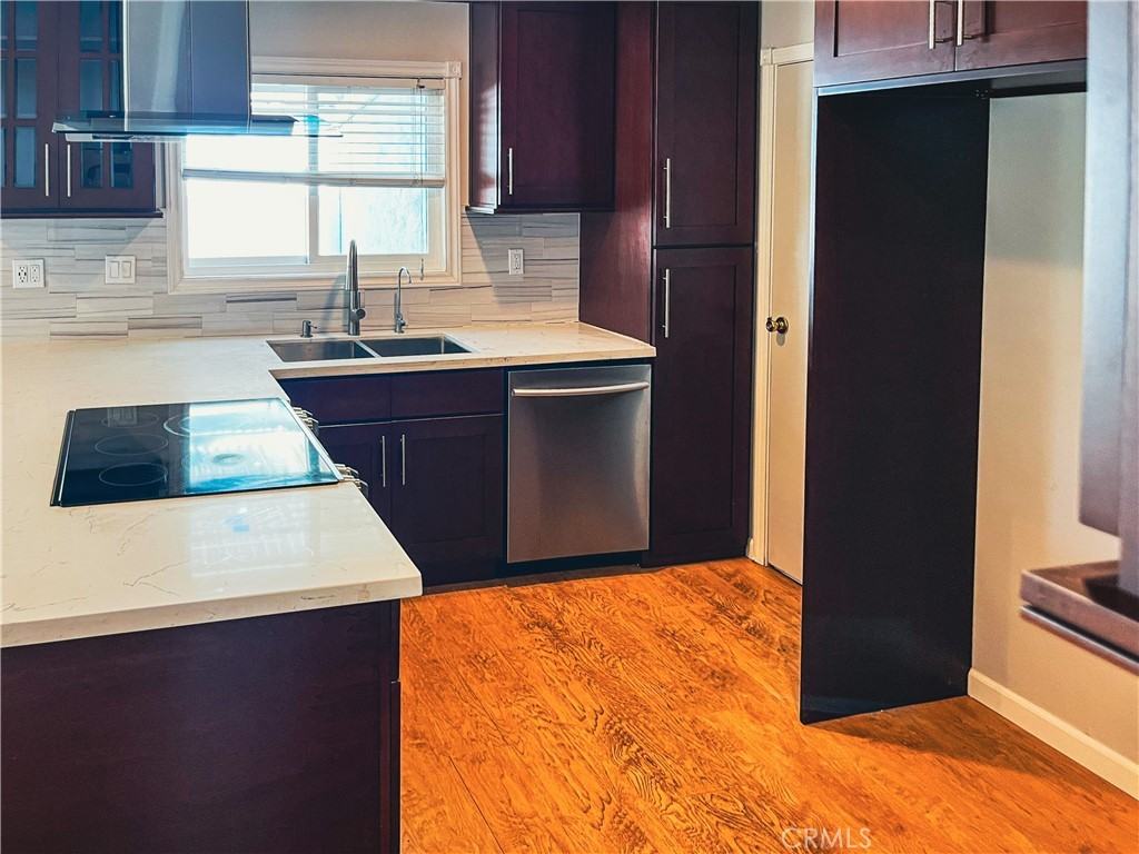 18949 Santa Marta St #18949 - Photo 7 of 33