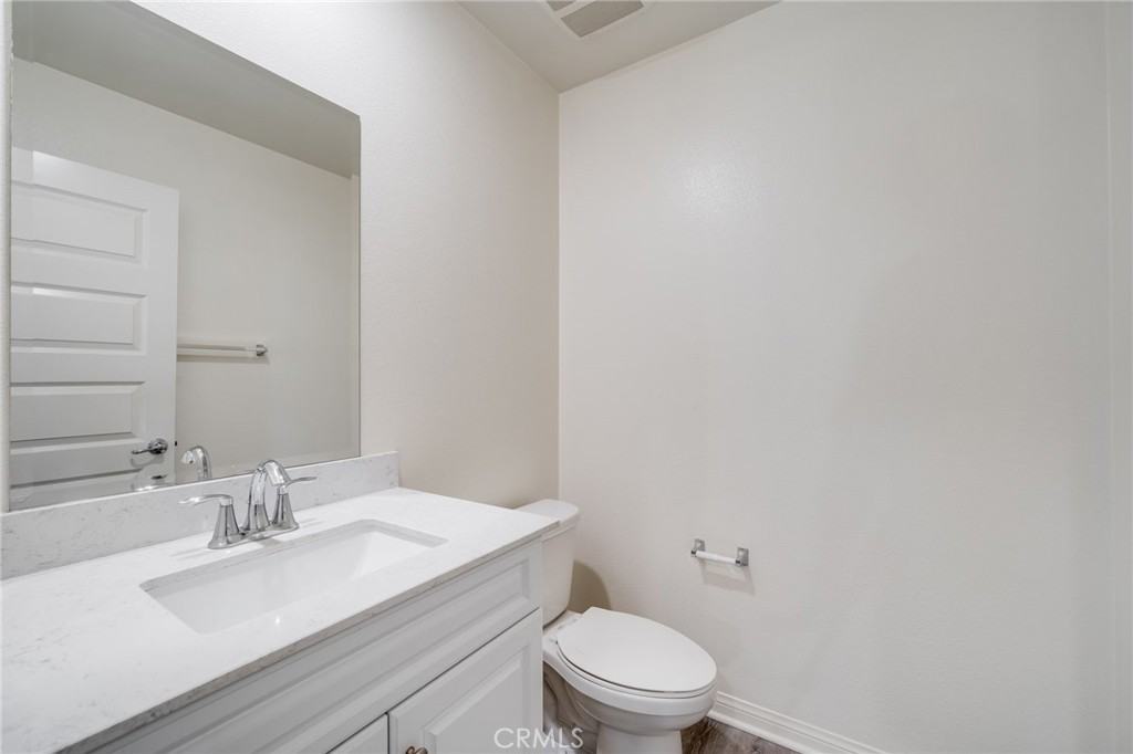 130 Unity #130 - Photo 6 of 27