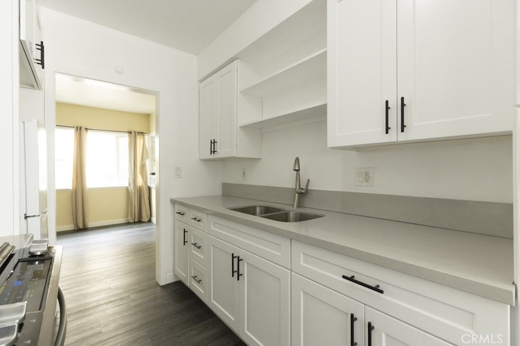 4045 Irving Pl #4045A - Photo 3 of 8