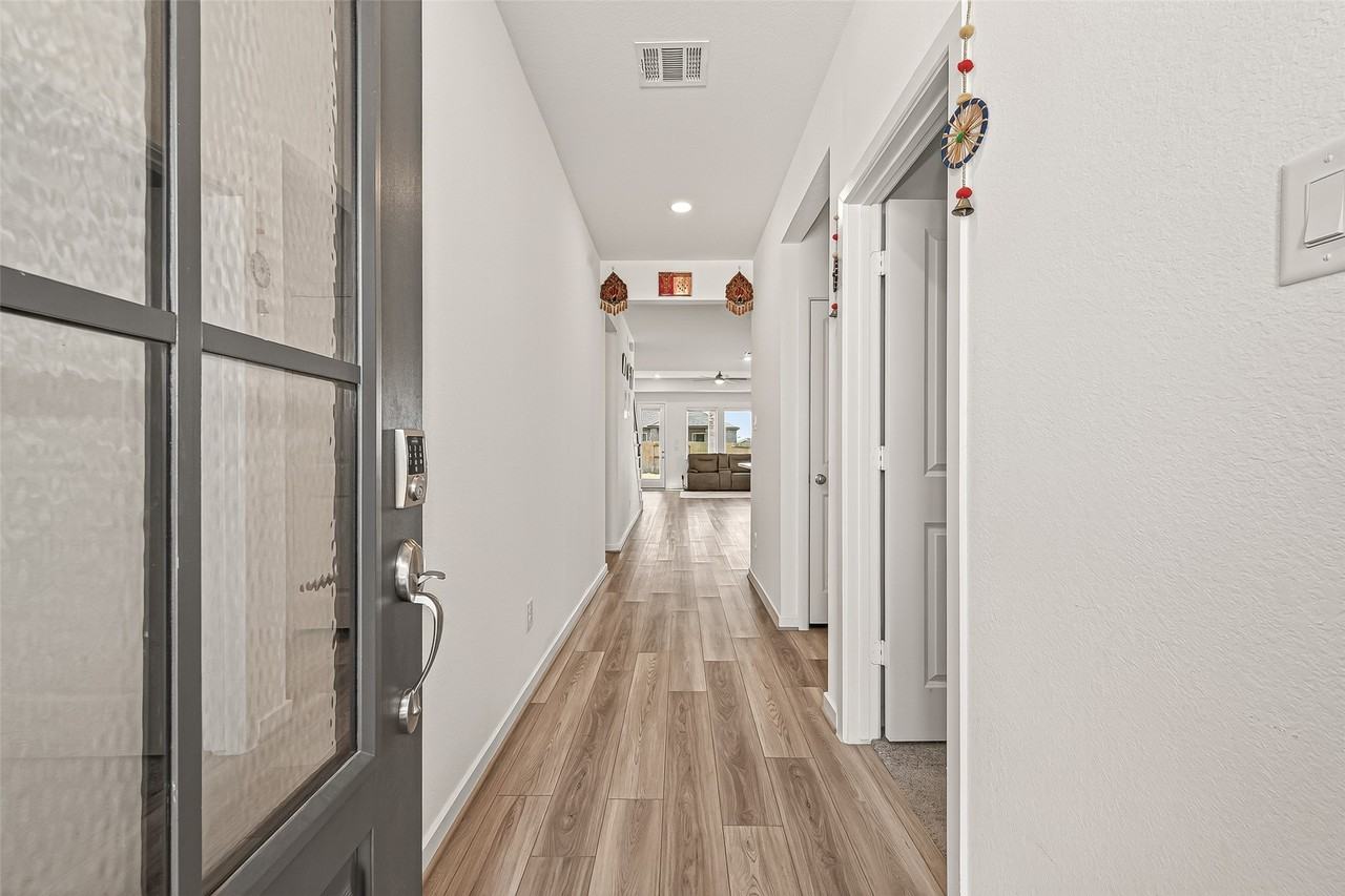 9747 Pettus Creek Dr #9747 - Photo 6 of 48