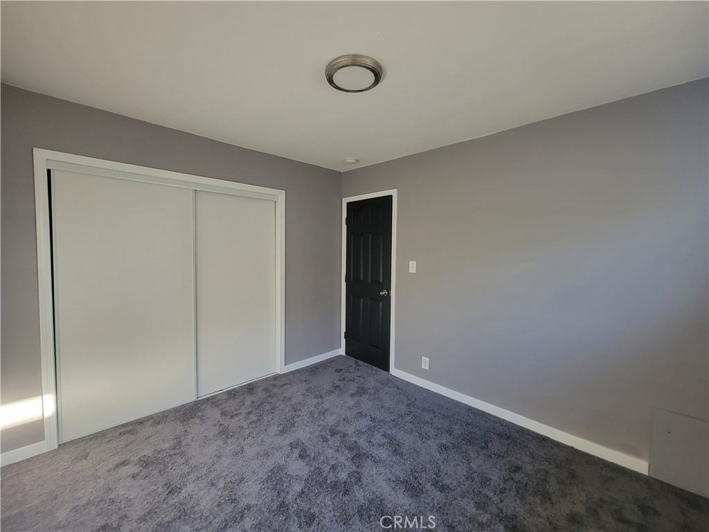 409 E Market St #409 - Photo 6 of 7