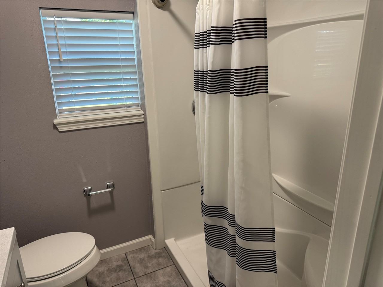 726 4th St #726 - Photo 5 of 14