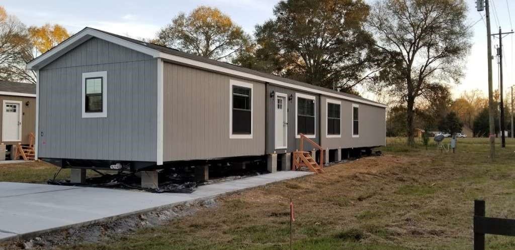 4 Laurel Ct #4 - Photo 7 of 24