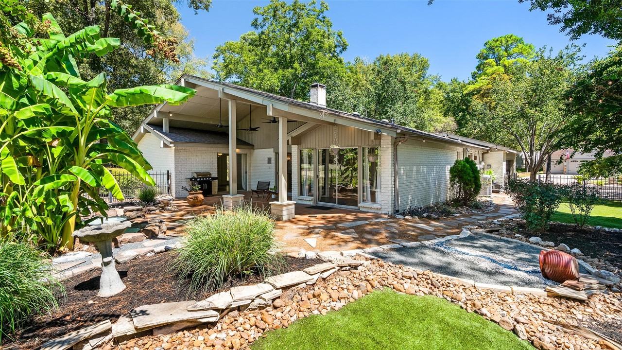 3219 Chippers Xing #3219 - Photo 2 of 35