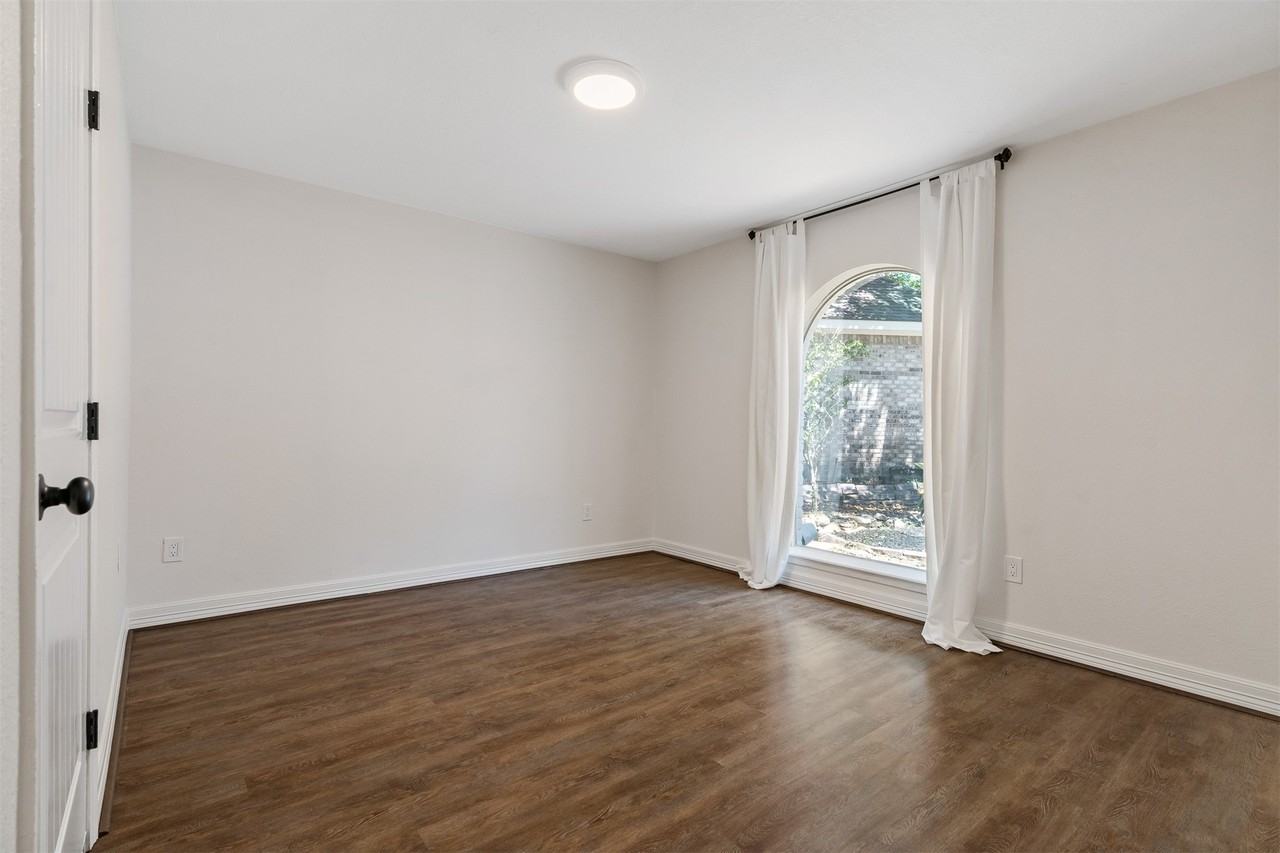 3219 Chippers Xing #3219 - Photo 4 of 35