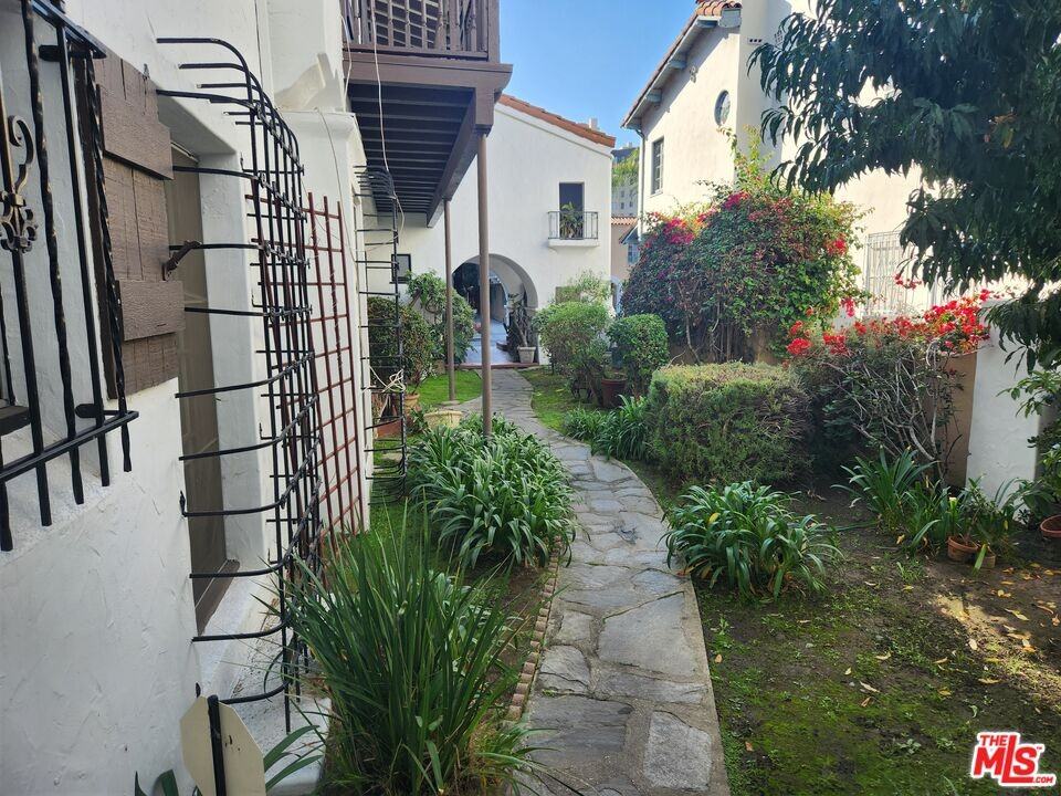 438 S Cochran Ave #438-108 - Photo 4 of 11