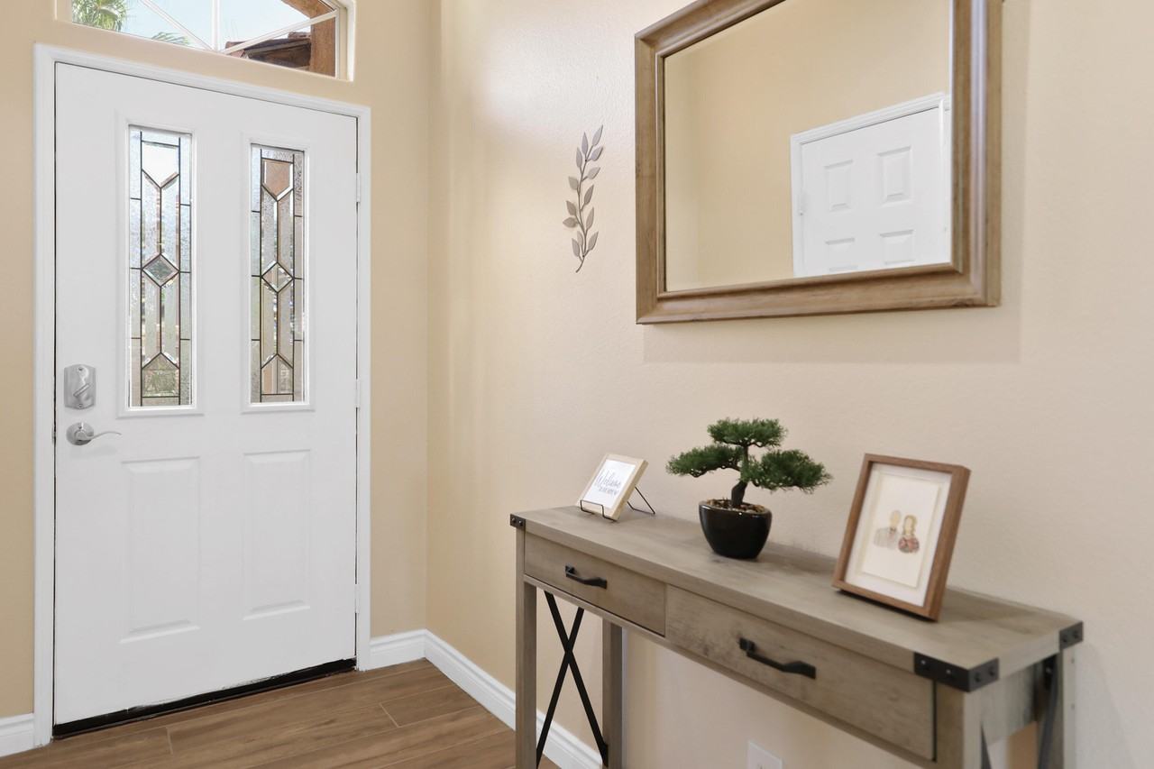 79948 Bethpage Ave #79948 - Photo 6 of 30