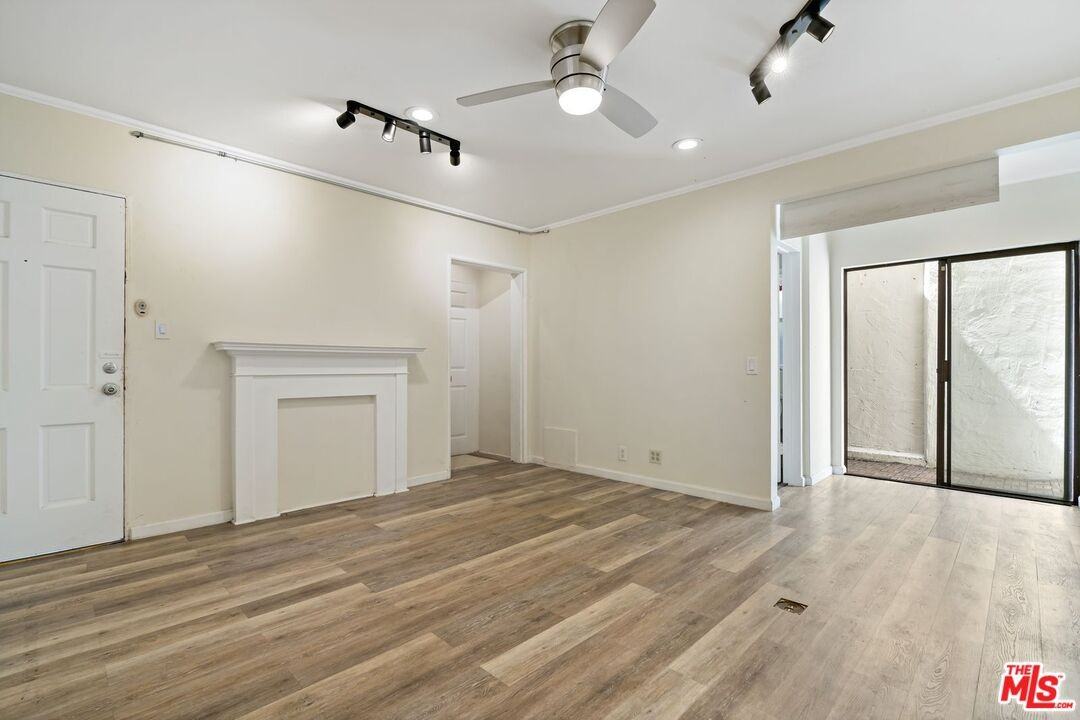 1324 Westwood Blvd #1324 - Photo 7 of 21