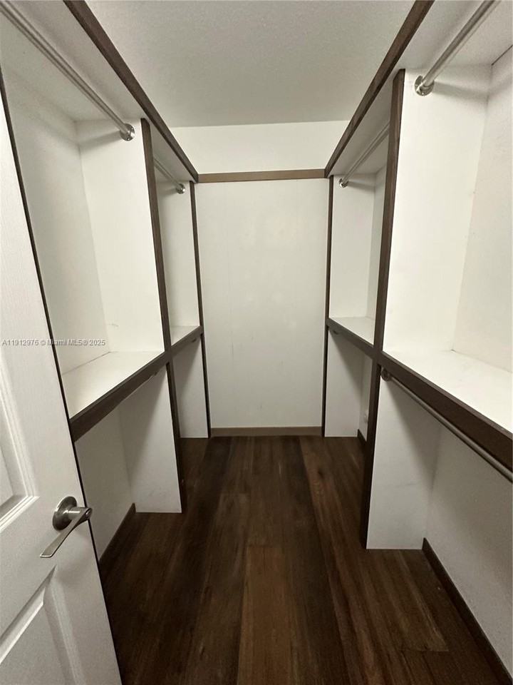 27326 Sw 142nd Ct #27326 - Photo 3 of 22