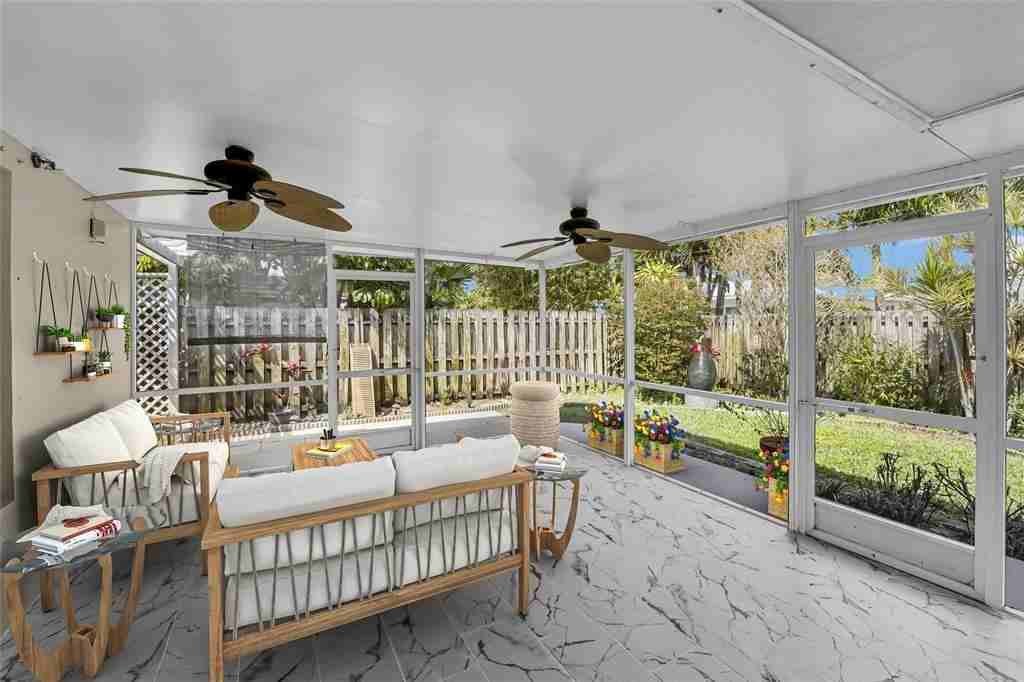 2725 Se 5th Ct #2725 - Photo 2 of 37