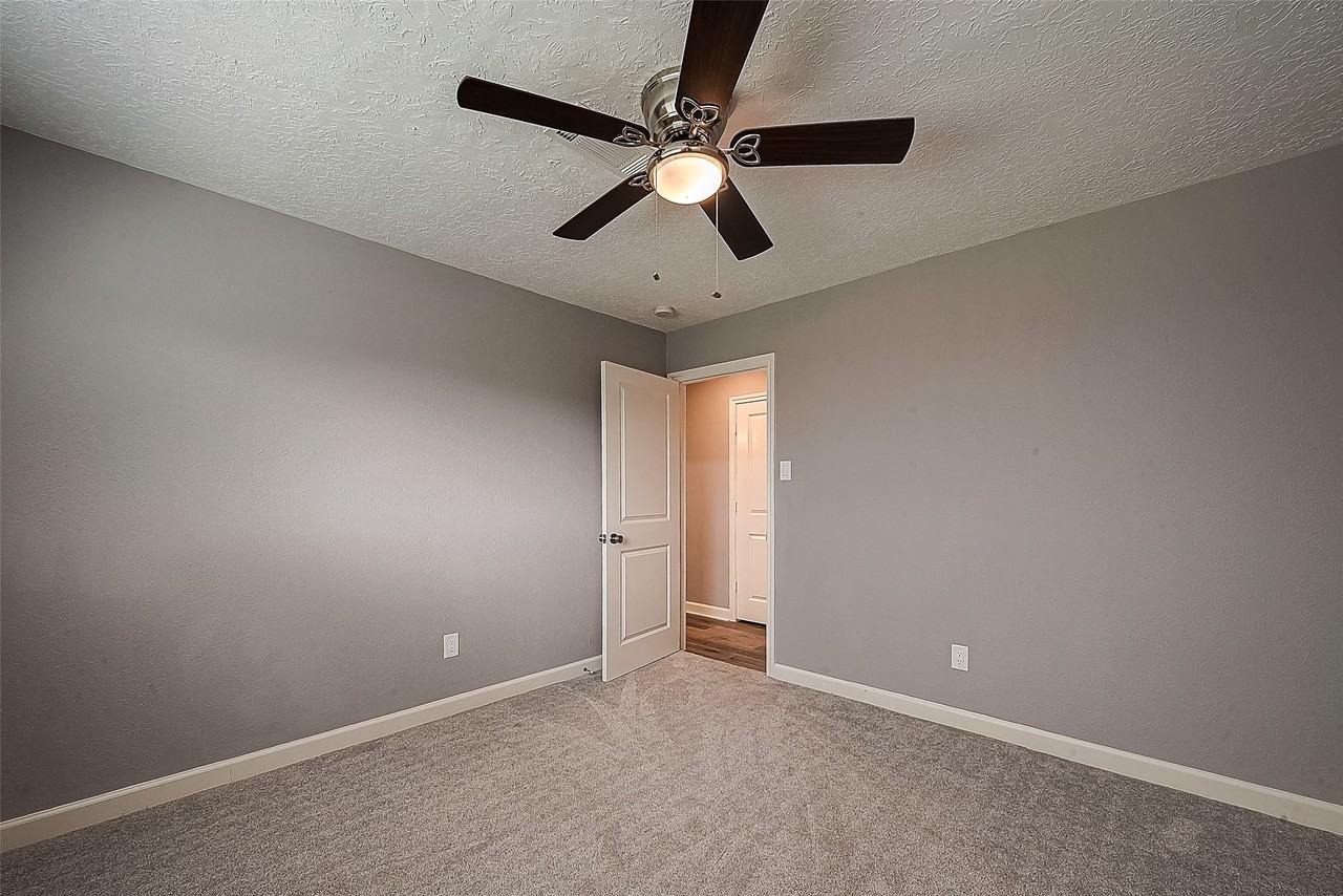 1623 Cherry Ridge Dr #1623 - Photo 4 of 44