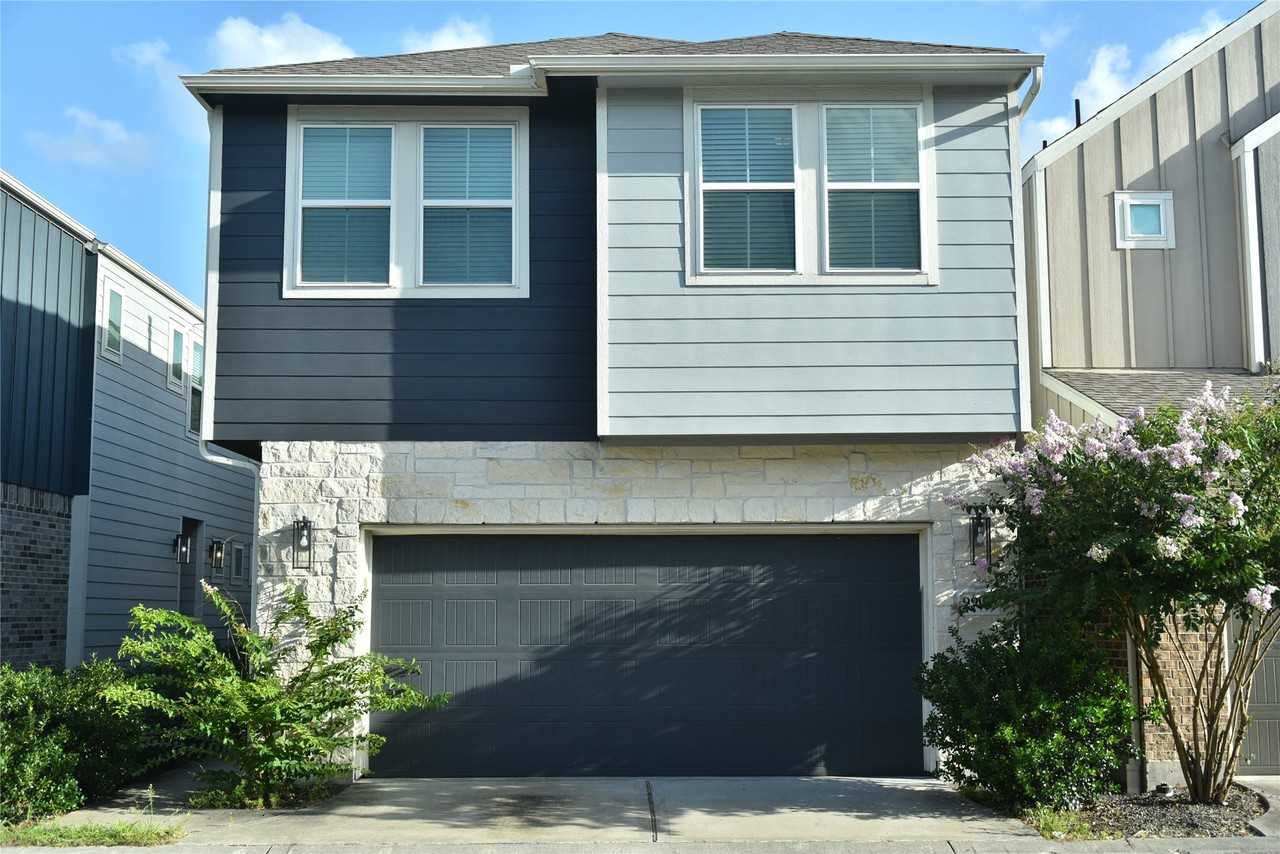 9907 Smokehouse Silo Ln #9907 - Photo 7 of 26