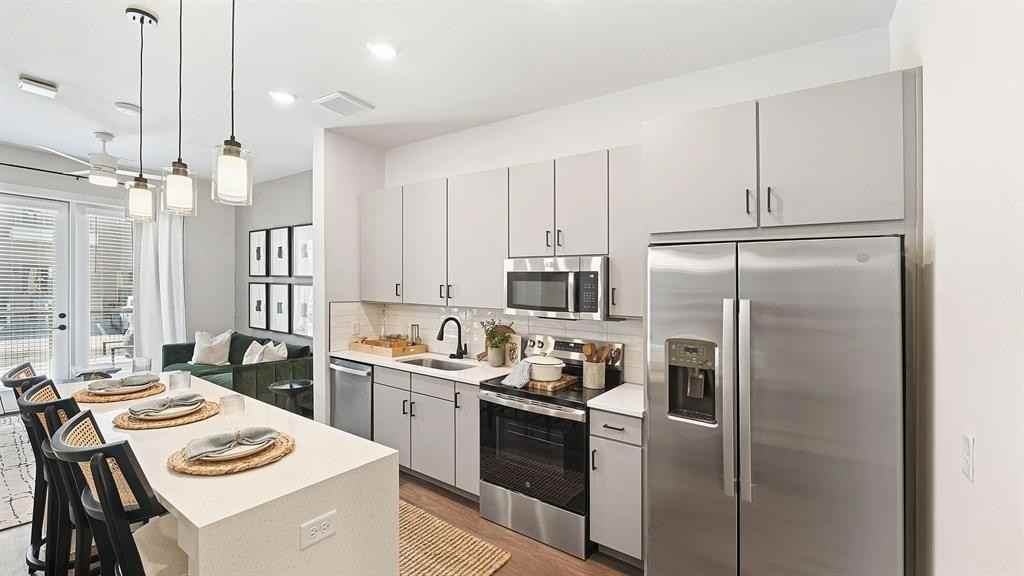 1735 N Greenville Ave #1735-2221 - Photo 5 of 12