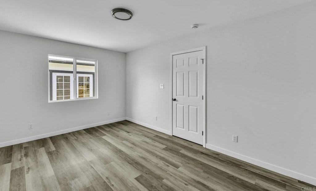 2031 E Ave #2031 - Photo 4 of 25