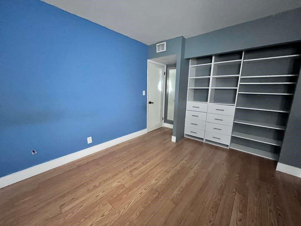 20441 Ne 30th Ave #20441-110 - Photo 3 of 16