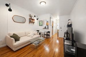 featured image of 114 Suffolk St #5A
