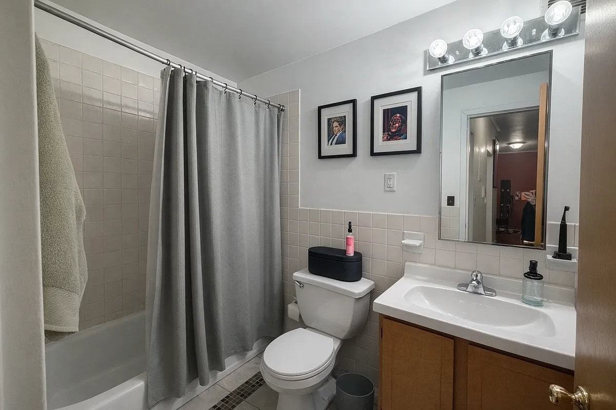 114 Suffolk St #5A - Photo 3 of 3