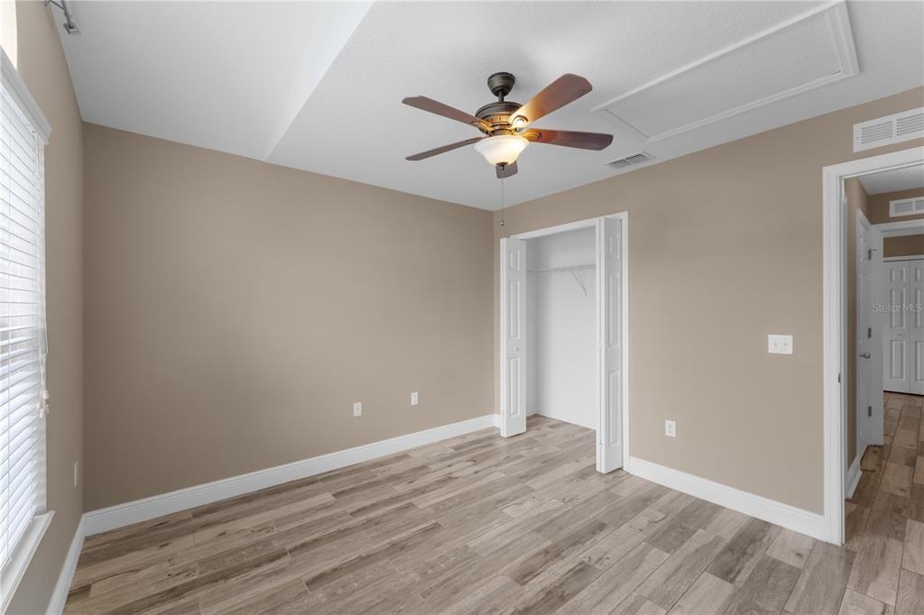 505 Stonewall Ave #505 - Photo 4 of 23