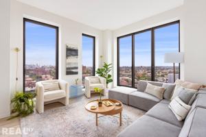 featured image of Vanderbilt Ave #24D