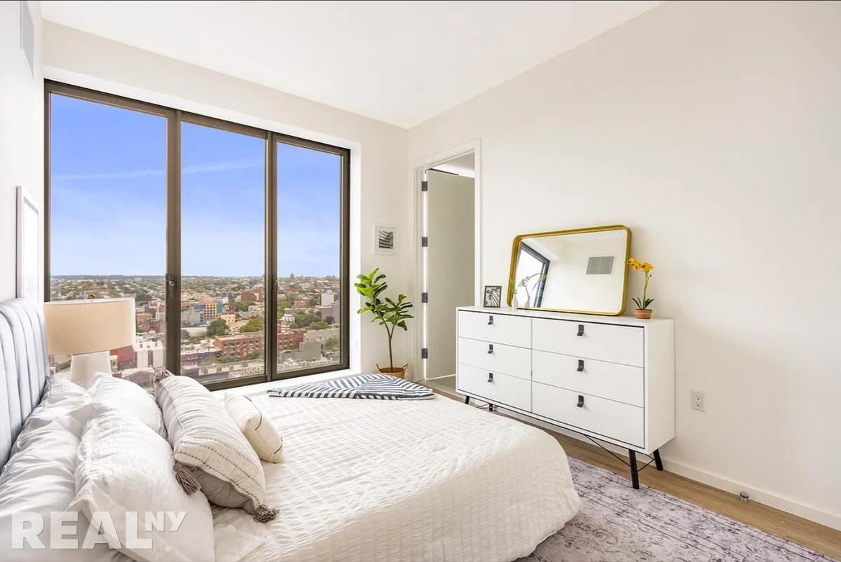 Vanderbilt Ave #24D - Photo 5 of 10