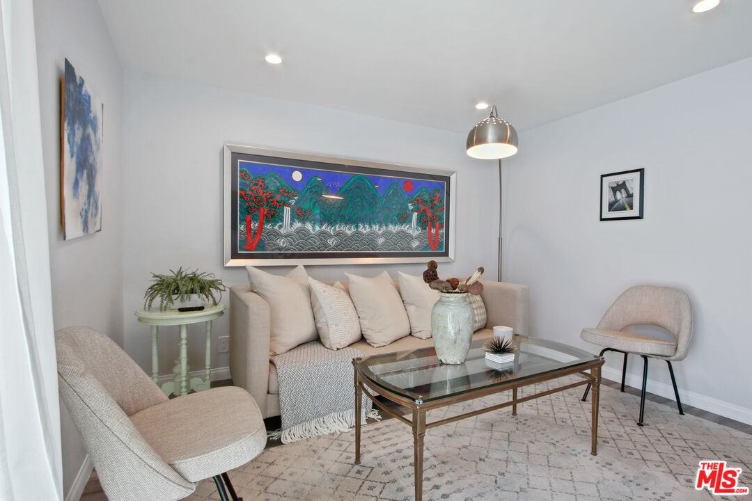 6438 Rhea Ave #6438 - Photo 2 of 9