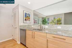 featured image of 1655 N California Blvd