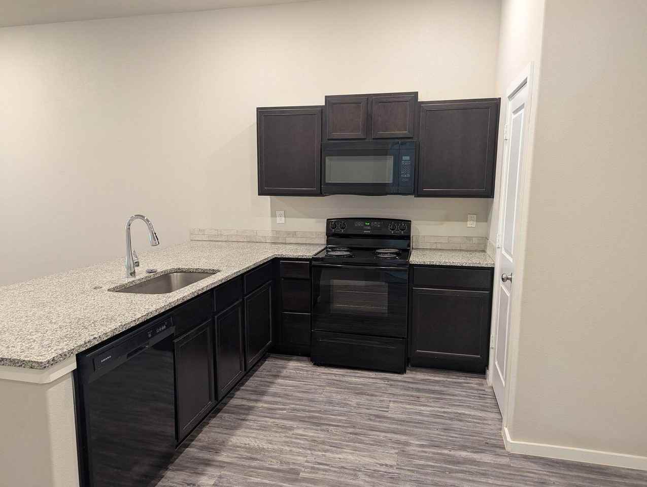 1628 133rd St #1628A - Photo 5 of 11