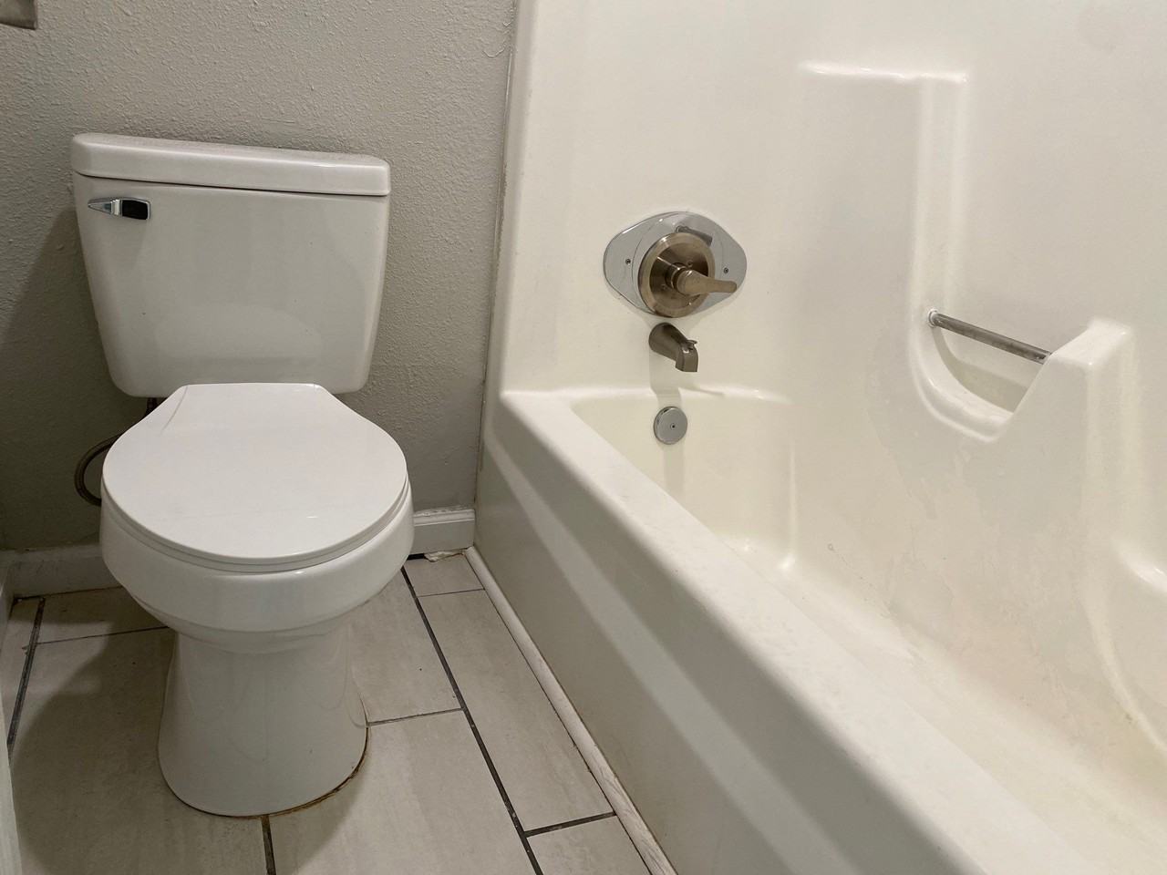 1150 Hollywood Drive #510 - Photo 4 of 6