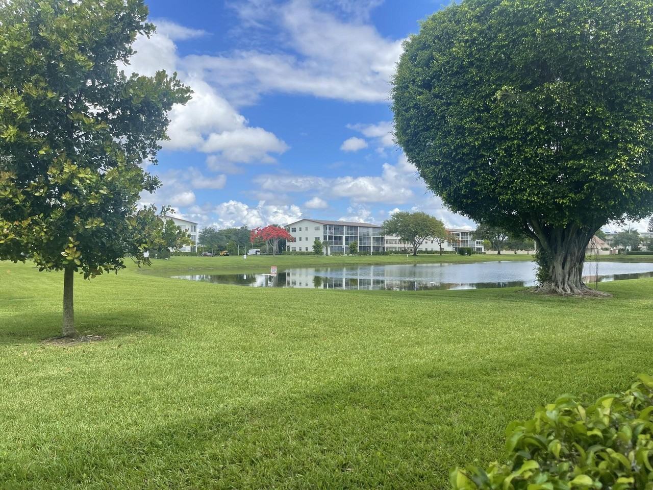 129 Brighton D #129 - Photo 3 of 11