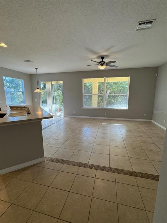 559 Hiawatha Palm Pl #559