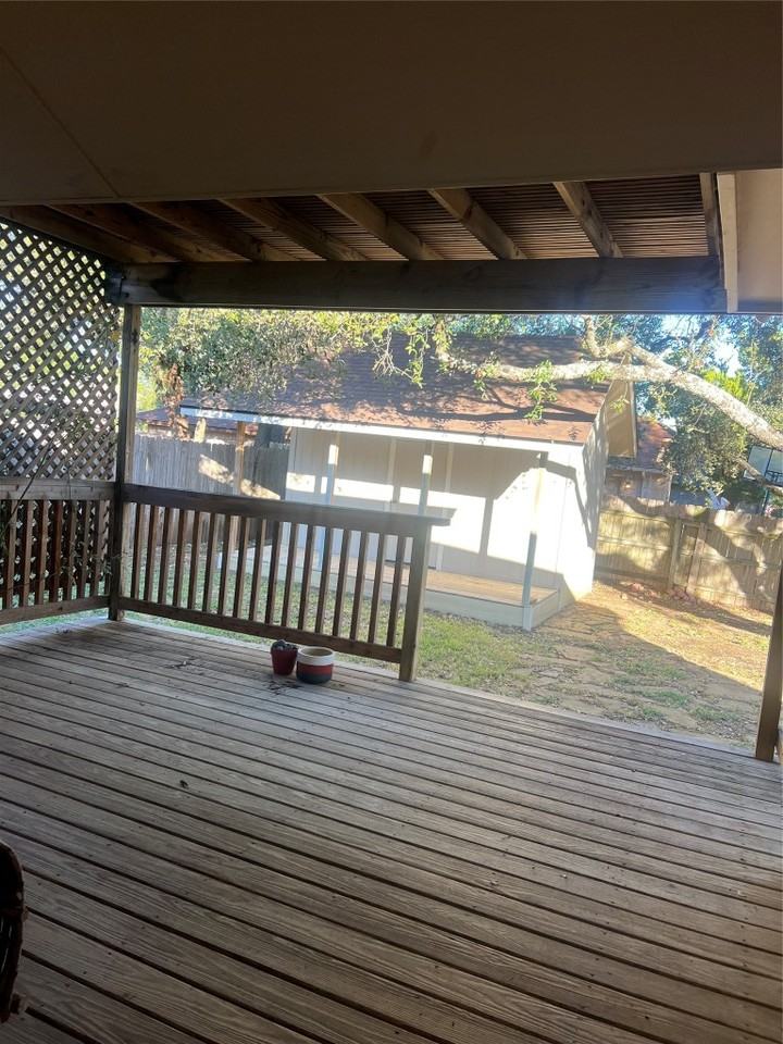 1103 Deepwoods Trl #1103 - Photo 3 of 7