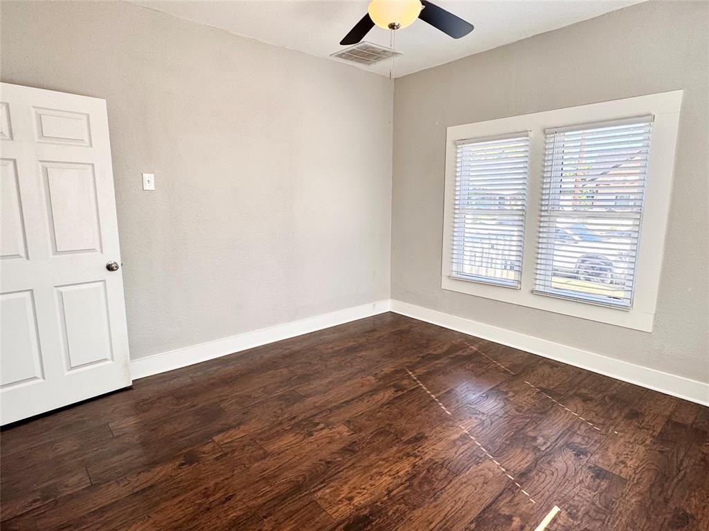 3455 Roberts Ave #3455 - Photo 3 of 25