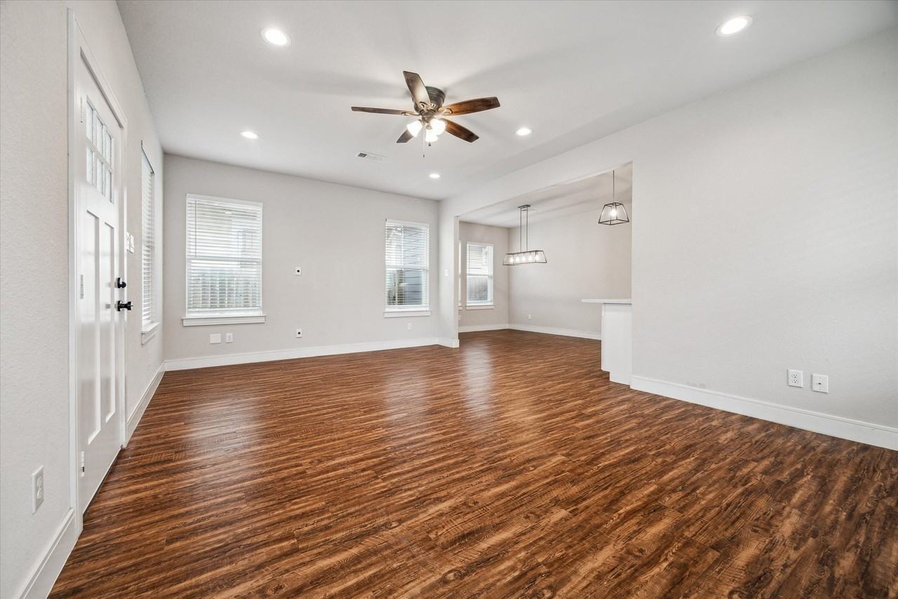 2515 Delafield St #2515 - Photo 2 of 20