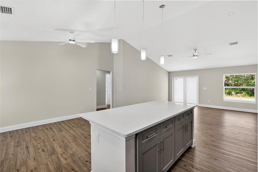 486 Celeste St #486 - Photo 6 of 50