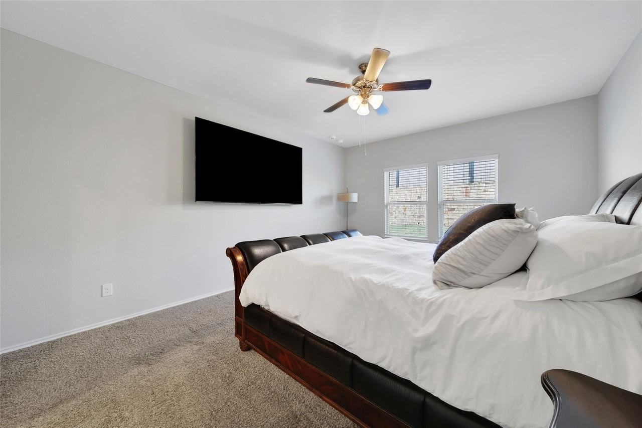 13854 Rock Island Trl #13854 - Photo 3 of 44