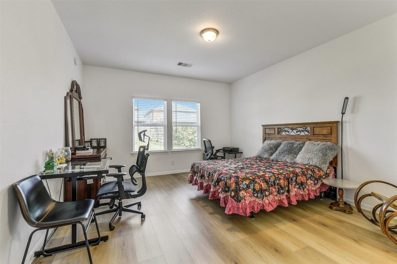 22222 Opa Glen Dr #22222 - Photo 5 of 30