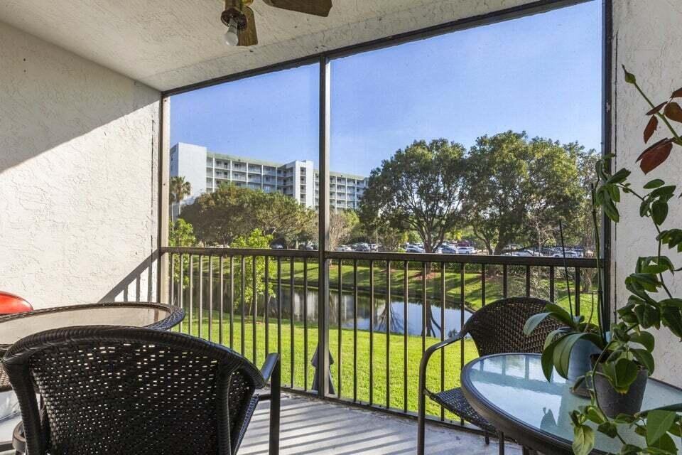 2230 N Cypress Bend Dr