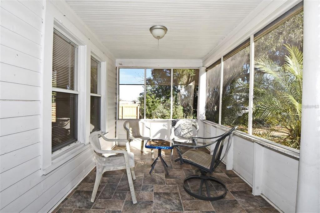 1015 Martin St #1015 - Photo 5 of 20