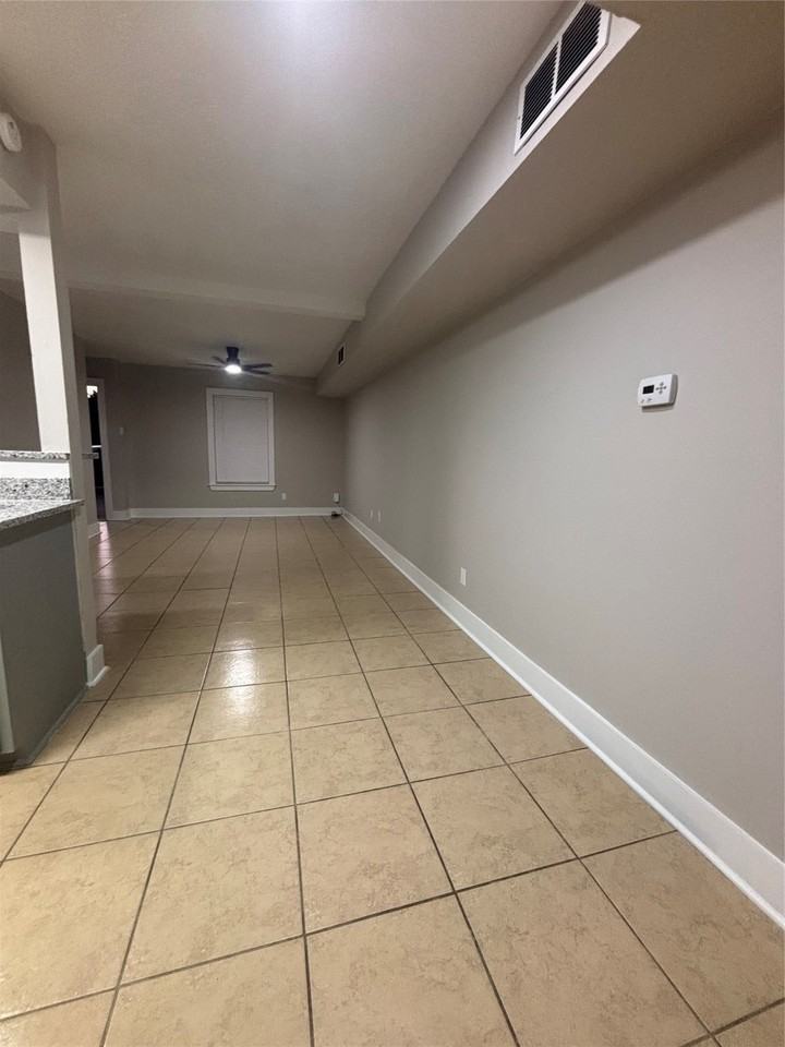 216 S Pruett St #216 - Photo 6 of 21