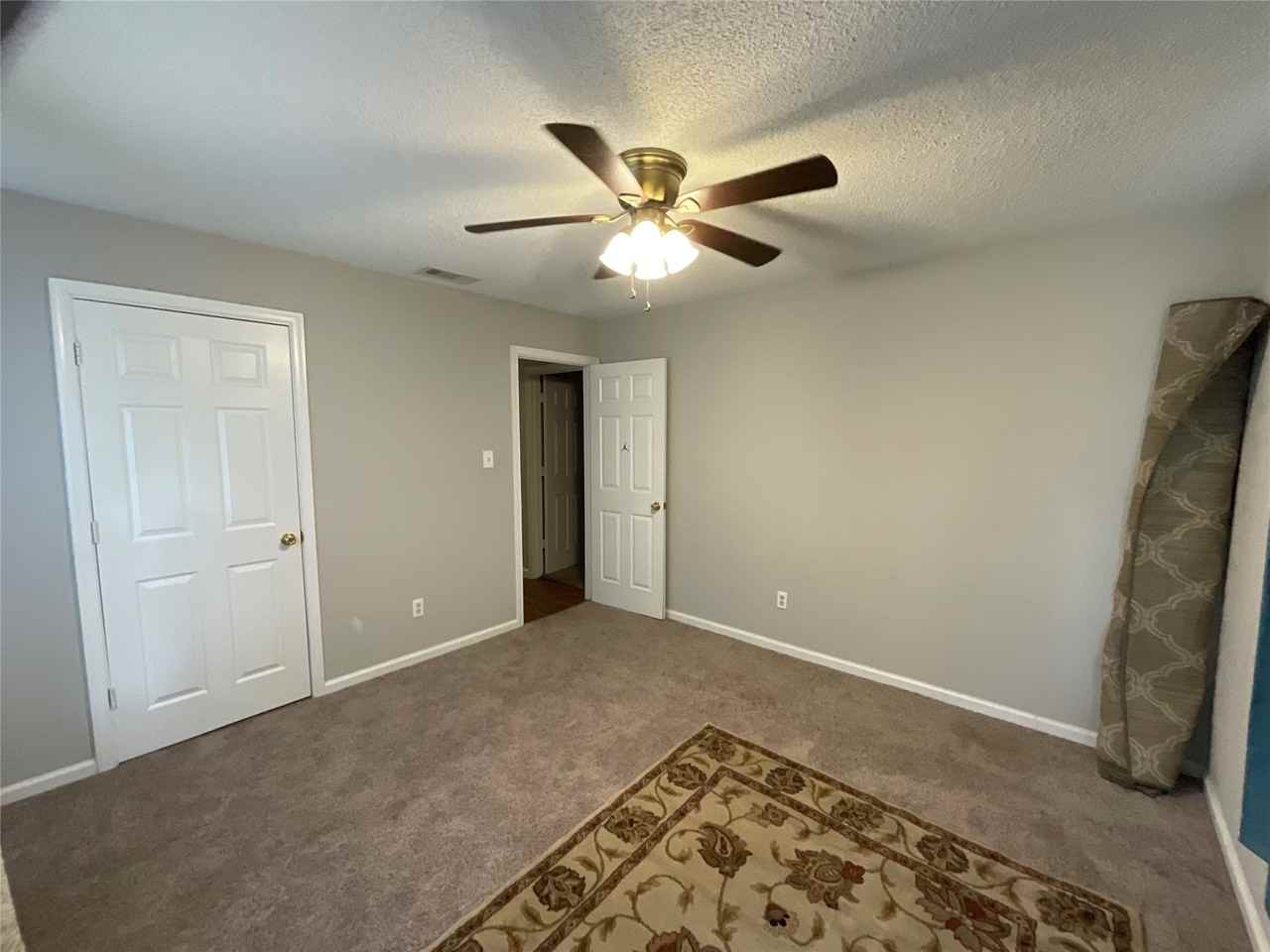 2515 Harris St #2515 - Photo 5 of 16